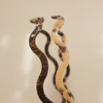 핫트랙스 제이로렌 호피 물결 셀룰로이드 헤어밴드 h075321