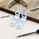 꺽쇠 스텐 코너철 연결철물 자경첩 보강경첩