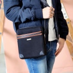 미니멀 캐쥬얼 기본 소지품 전면 포켓 남성 크로스백