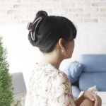 바나나모양 무광 올림머리 감성 헤어 집게핀