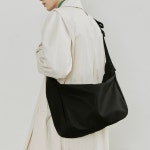 하아카이브 ARK MESSENGER BAG