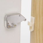 경첩 꺽쇠 자석철물류 영달철물 코끼리 원터치 빠찌링