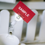 집게 중 반달집게-2개입 POP집게 메모꽂이 아크릴꽂이 명함꽂이 양면꽂이 아크릴제작 스텐꽂이 전시꽂이 쇼클립 G9005