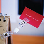 1볼양쪽집게 소 -2개입 POP집게 메모꽂이 아크릴꽂이 명함꽂이 양면꽂이 아크릴제작 스텐꽂이 전시꽂이 쇼클립 G9002