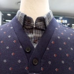 세르지오 세르지오 에스에스패션 남성 캐주얼 셔츠와니트가 하나만으로 레이어드한듯 멋스러운 땡땡이자가드 울혼방 니트 티셔츠 G4503