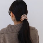 이쁜 벨벳 스크런치 헤어슈슈 9457267 H1666