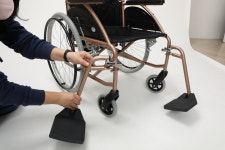 Gamma 12 4kg 경량 요양병원 접이식 휴대용 수동식 휠체어 거상형 옵션