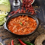 무뼈 국물닭발 압구정본가 매콤닭발 500g 1개