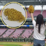 수수랜드 치어리딩 반짝이 응원용 수술 손잡이 PR