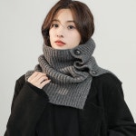 여성 단추 넥워머 머플러 울 니트 케이프 겨울 목도리