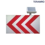 차선 통제용 점멸LED 세줄 갈매기 화살표 충전식-화살표 갈매기 교통 통제 차선 유도 1200X600