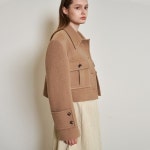무아르보 Oversized Pocket Cropped Coat