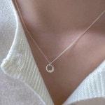 옷자락 여자 페미닌 얇은체인 여친선물 펜던트 목걸이