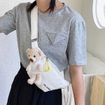 여성 바디백 데일리 힙색 슬링백 흰색 가방