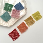 물결 앞머리 고정 클립 빗