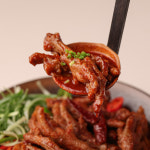 청춘불판 국물닭발 900g 대구진 매운 닭발 양념 닭발 불닭발 캠핑 혼술 안주 간편식