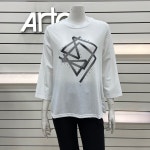 ARTE 소매 롤업 티셔츠 DOACWT630