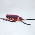 대형 바퀴벌레 쿠션 베게 바디필로우