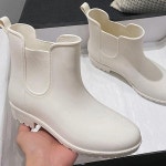 슬림 앞코 디자인 무광택 U자 라인 여성 레인 부츠 장화 장마철 슈즈 앵클레인 부츠숏