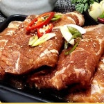 찐노마진몰 양념 돼지왕구이 양념갈비 숯불 캠핑 뼈없는 돼지갈비 1 4kg 4kg 1개