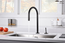 필로토 더죤테크 슈티에싱크397 블랙크롬 2홀 주방수전