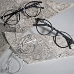 블랙 투명 유광 무광 3컬러 뿔테 여성 기본 안경