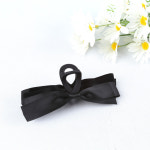 블랙 새틴 리본 집게핀