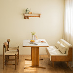 레트로하우스 오아르 월넛 원목 세라믹 리빙다이닝 테이블 1400