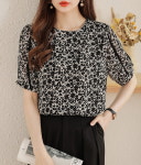 플로렌 마일 플라워 쉬폰 반팔 블라우스 BA40700