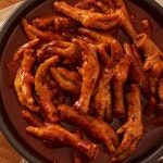 랜선포차 한번 맛보면 계속 먹게 되는 통뼈국물닭발 600g 푸짐한양