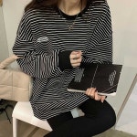 오버핏 스트라이프 롱슬리브 티셔츠 라운드넥 베이직