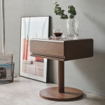 모모드 원스테이 고무나무 원목 협탁