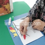 협동화단풍사생대회 치매예방 인지강화 인지재활 창의 카드 인지 놀이 비대면 키트 효순효식 보드게임 색연필 1개