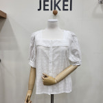 JEIKEI 제이케이 펀칭 스퀘어 블라우스 JO7BL006B94