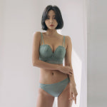 도로시와 도로시와 필러브라 로즐리 세트 브라 80B 팬티 그린