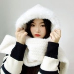 코지데 잇후드 머플러 올인원 목도리 퍼