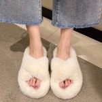 겨울 여성스러운 거실실내화 털슬리퍼 털샌들