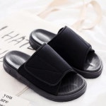 남녀 발등을 안정적으로 덮어주는 발 편한 슬리퍼