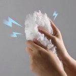 홈케어 카클리닝 휴대용 정전기흡착 스틱형 먼지떨이