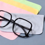 파스텔톤 안경 닦이