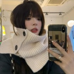 단추 넥워머 니트 목도리