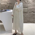 아리엘스타일 캐주얼 펀칭디자인 휴린니트롱원피스