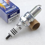 NGK 이리듐IX 스파크 플러그 DR8EIX 6681