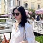 셔츠 블라우스 사복패션 캐주얼 문동은 옷 휴양지