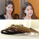 미스21 너즐리 꼬임 얇은 헤어밴드 머리띠 hb1656