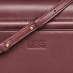 디젤 DIESEL 여성 BIG 로고 미디엄 숄더백 UNI X07671P2809 H8773