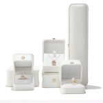 크라운 주얼리 하드케이스 반지