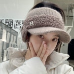 귀달이 방한 모자 여성 겨울 골프 챙 니트 썬캡