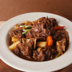 숲풀림 든든한 한상차림 부드러운 소뼈찜 800g