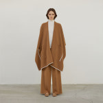 마레디마리 마레디마리 Cashmere 100 Drape Cape Camel